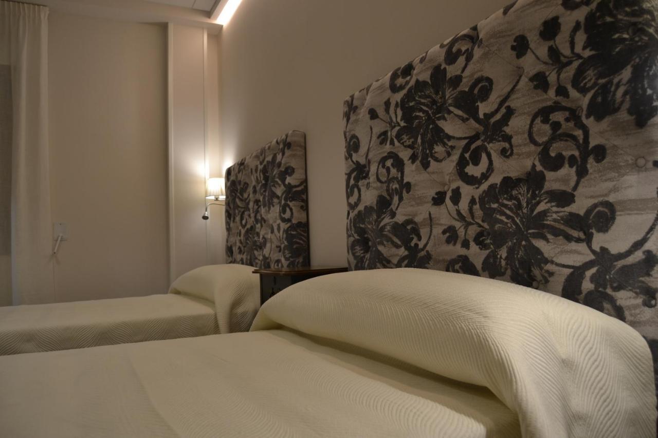 Hotel Espanol La Pueblanueva Kültér fotó